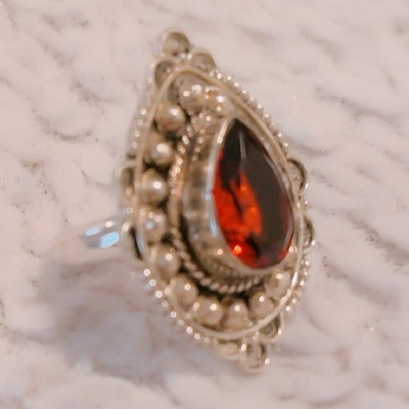 Genuine Garnet Vintage Ring  Silvers Overlay - Picture 3 of 6